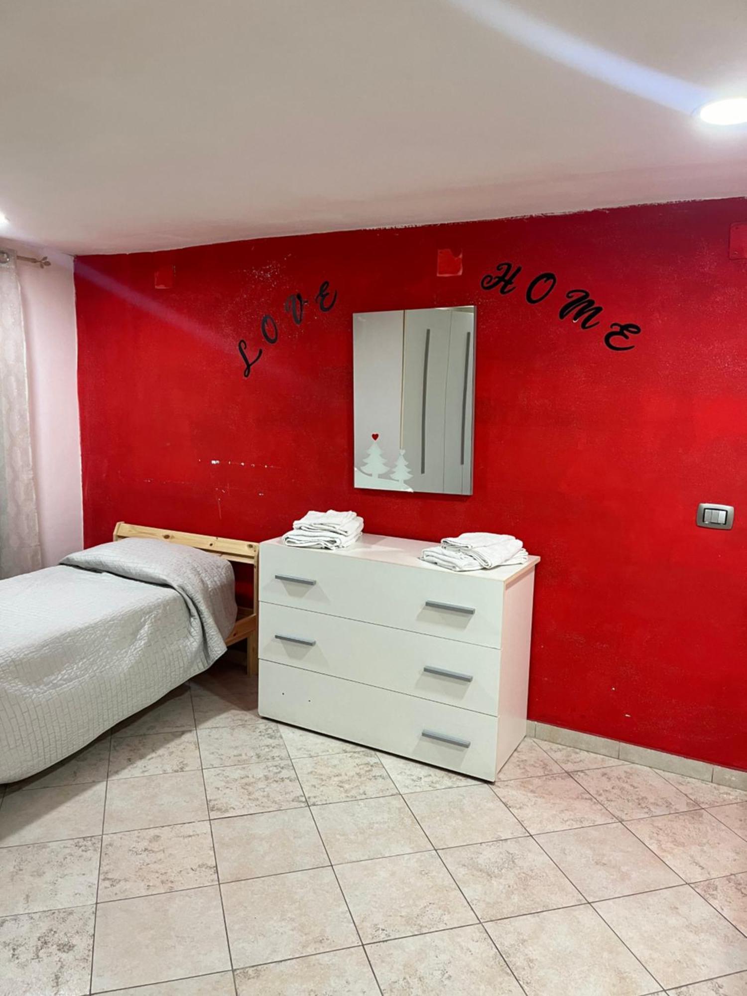 נאפולי Love Home מראה חיצוני תמונה